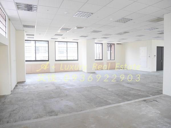內湖大樓_廠辦_辦公室-3