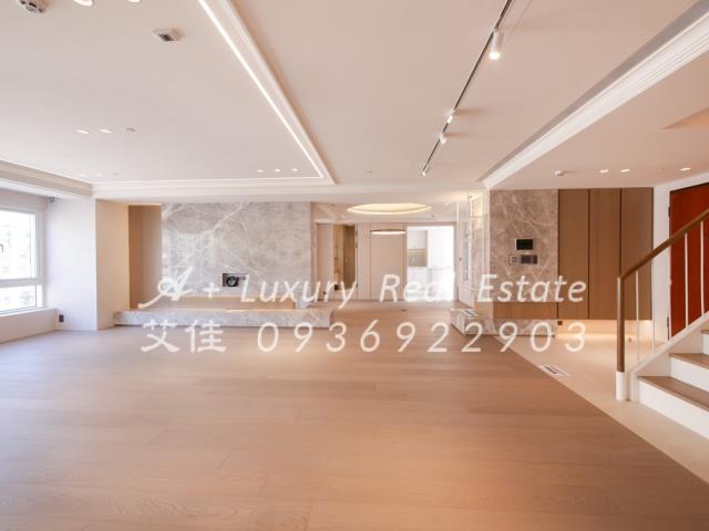 買大直豪宅大直藝術廳樓中樓大露台一層一戶近捷運大直站美麗華