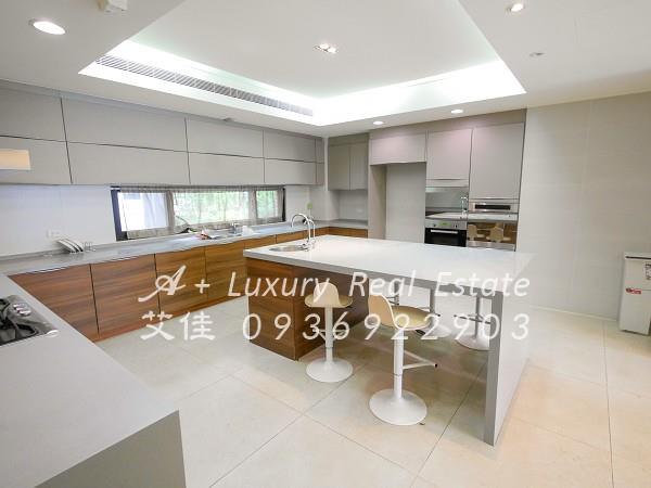 台北士林透天_別墅_一樓-4