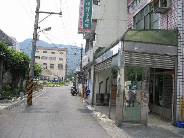 鶯歌透天_附同棟頂加增建拍賣-9