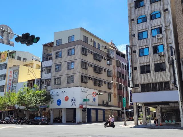 高雄前鎮透天_店面-3