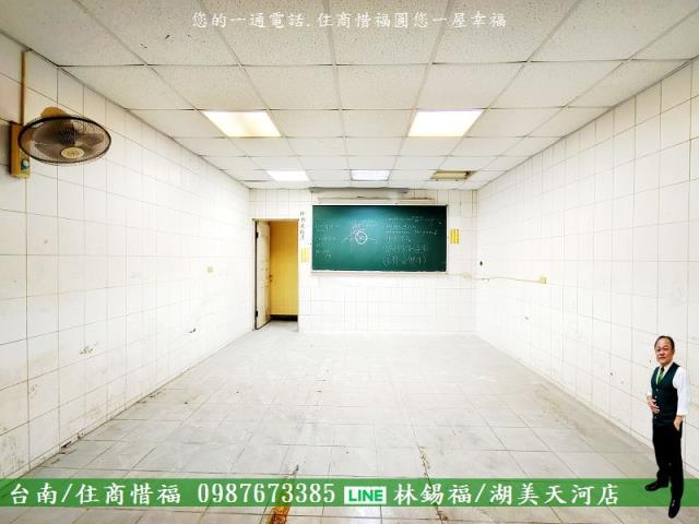 台南仁德透天_店面-11