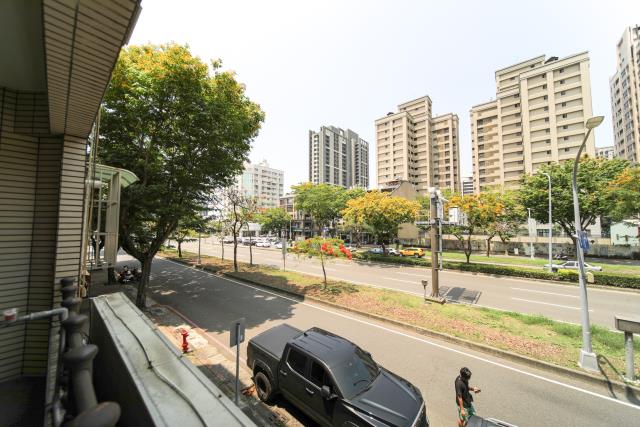 高雄鼓山公寓_店面_一樓-12