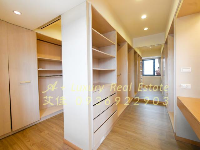 天母新光仰仁名廈