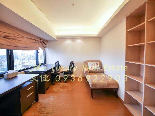 天母新光仰仁名廈