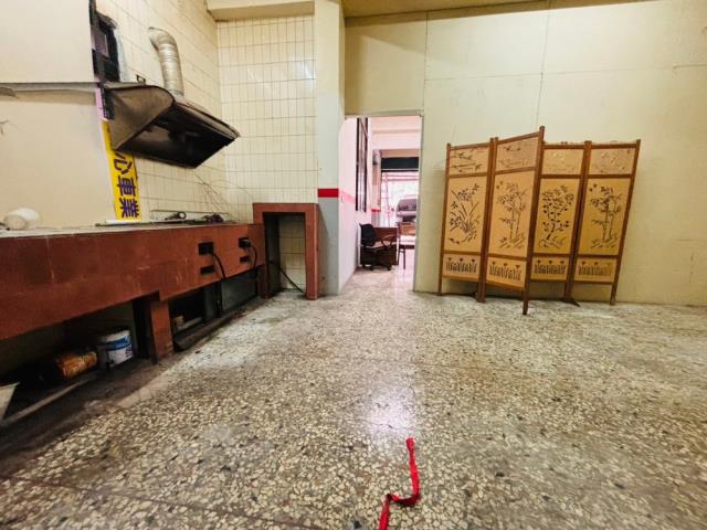 烏日店面-9