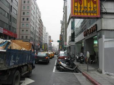 台北大樓_華廈_超低公設住商用法拍-8