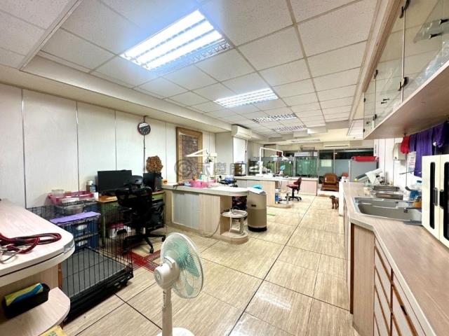 新興區大樓_店面-2