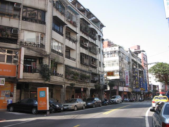 永和公寓_附頂樓加蓋法拍-6