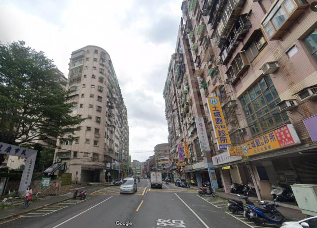 新北土城法拍大樓_華廈_超低公設住辦-8
