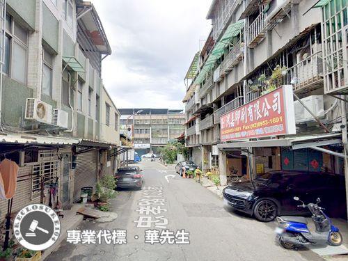 板橋法拍透天-2