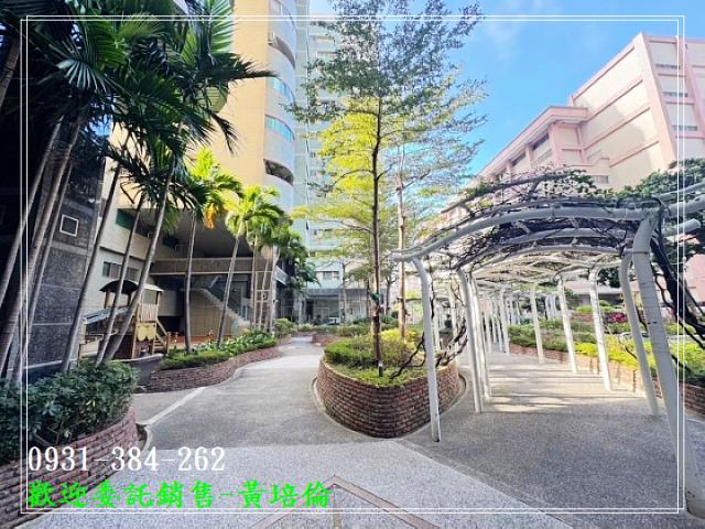 東區崇學苑大四房平車