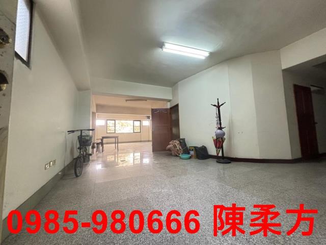東區透天_店面-1