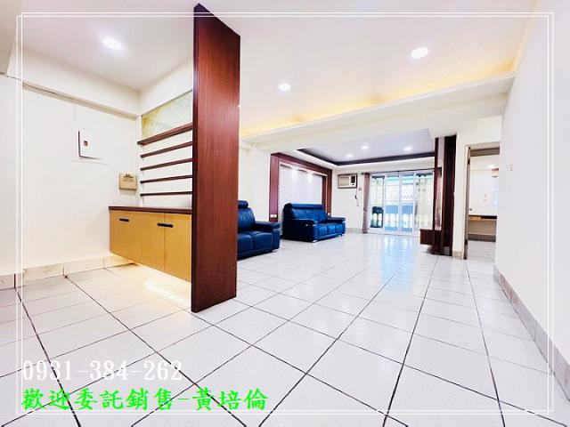 黃培倫的店鋪