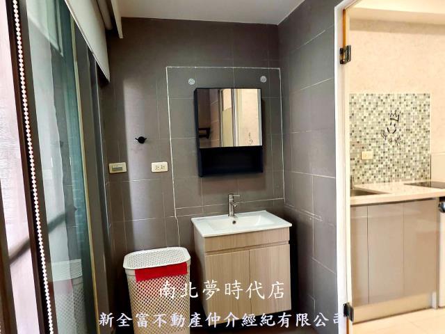 東區大樓_套房-9