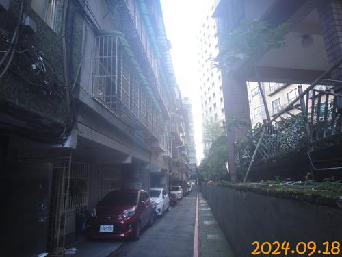 新北深坑法拍公寓_深坑老街套房售-10