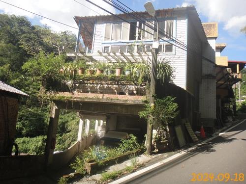 新北深坑法拍公寓_深坑老街套房售-12