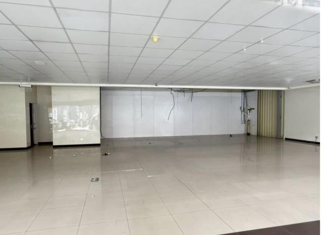 高雄小港店面_廠房_廠辦-1