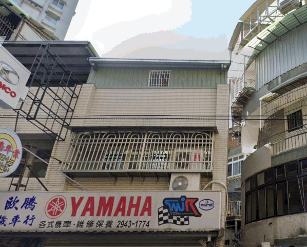 新北中和法拍透天_店面_大地坪附頂加-6