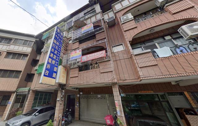 東區拍賣透天-3