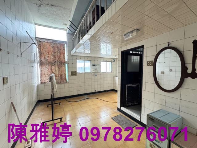 高雄前金透天_店面-7