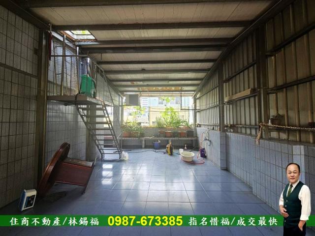新興區透天_店面-14