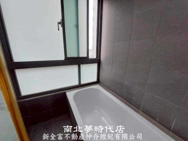 東區大樓_套房-10