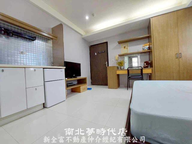 東區大樓_套房-5