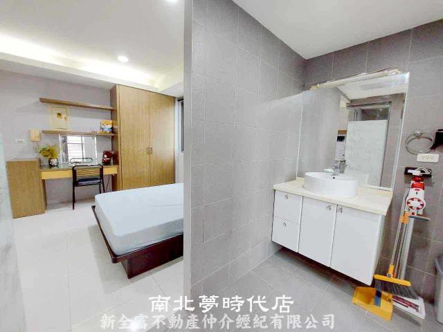 東區大樓_套房-8