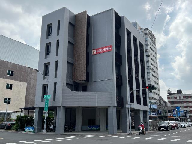 高雄左營透天_店面-1