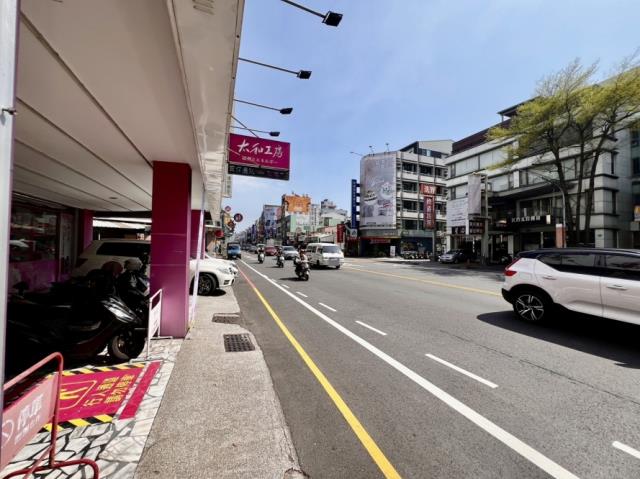 東區透天-4