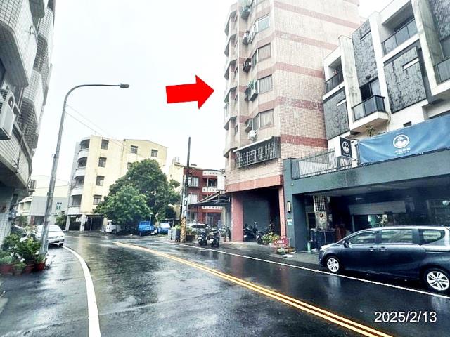 歸仁法拍大樓-7