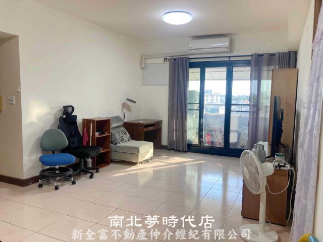 南區大樓_華廈-1