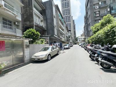 台北文山區公寓_二樓附同號增建法拍-5