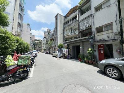 台北文山區公寓_二樓附同號增建法拍-8