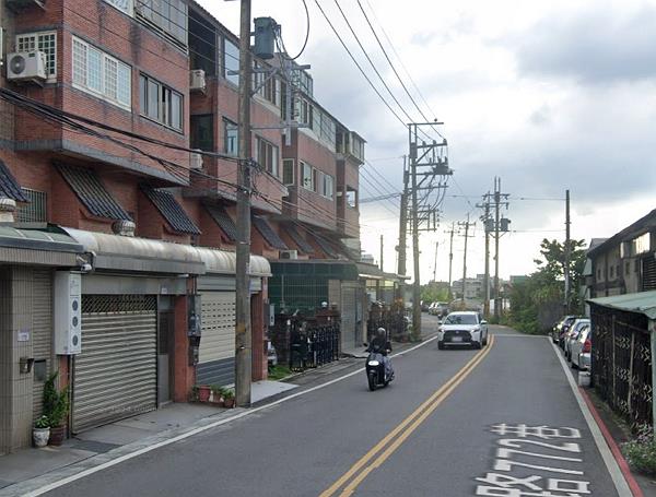 桃園八德透天_附庭院車位拍賣-4