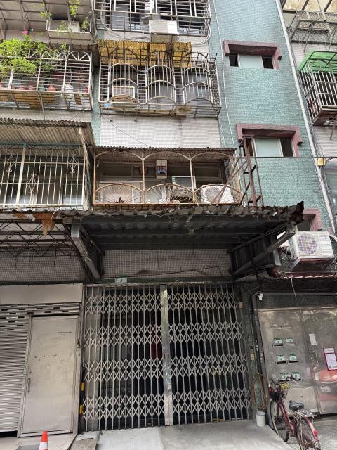 台北公寓_一樓法拍-2