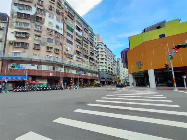 高雄鹽埕大樓_套房-12