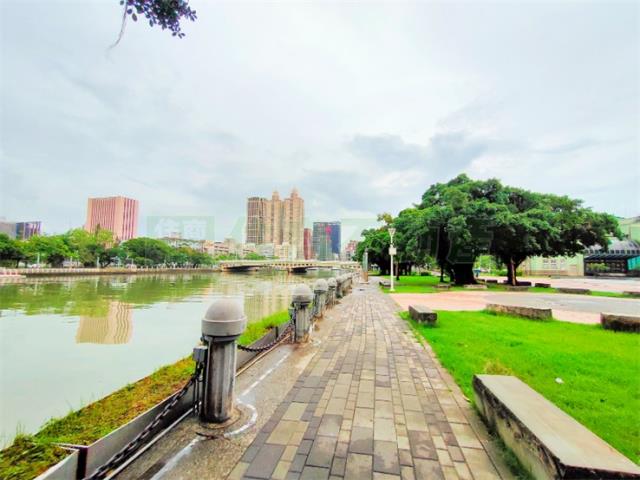 高雄鹽埕大樓_套房-13