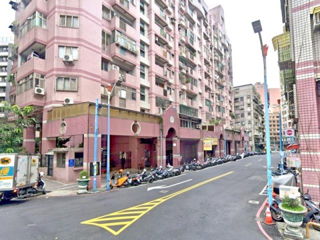 五股大樓_一樓法拍-6