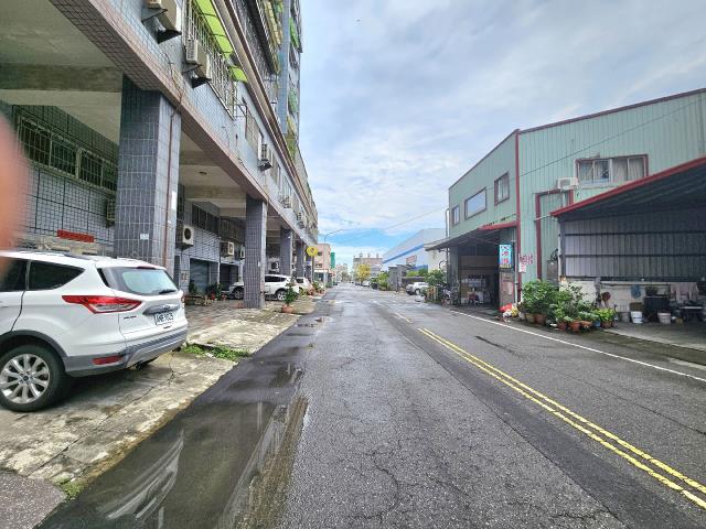 岡山大樓_店面-12