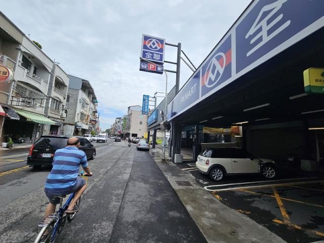 岡山大樓_店面-2