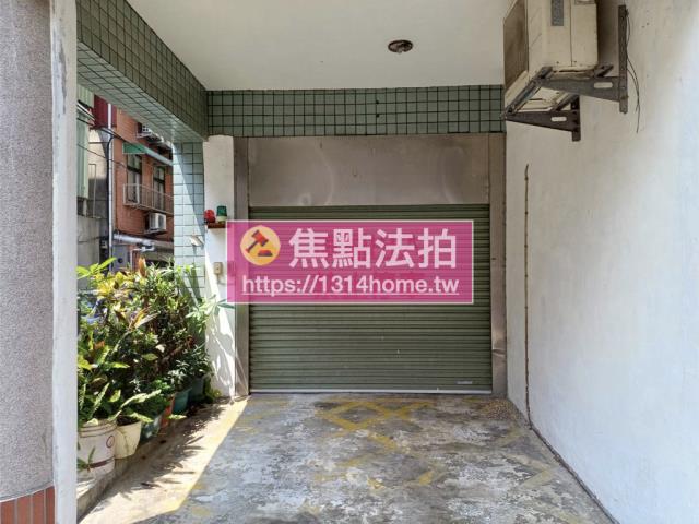 新北淡水拍賣華廈-5
