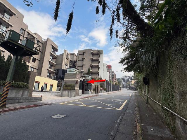 士林法拍透天_別墅_陽明山電梯別墅-2