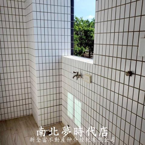 新營華廈-7