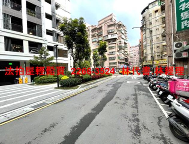 新北汐止大樓_套房拍賣-9
