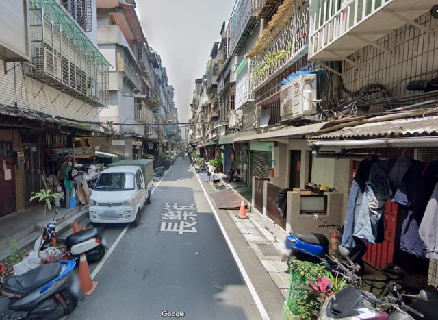 新北拍賣公寓_附同號增建-8