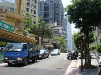 台北內湖法拍大樓-7