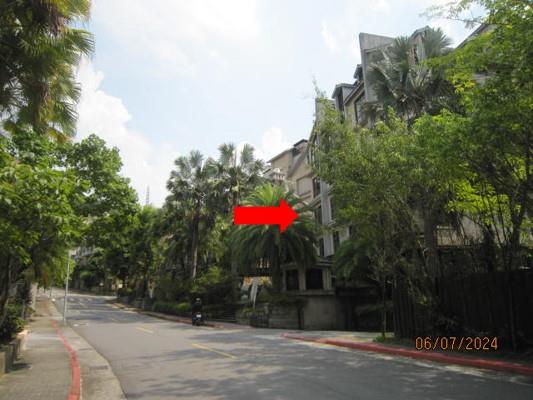 台北公寓_一樓_診所藥局拍賣-2