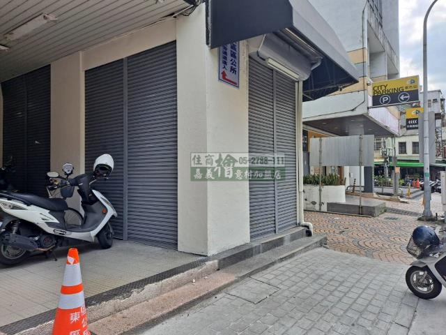 嘉義東區公寓_店面-4